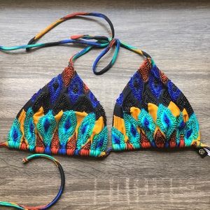 Vix beaded triangle top